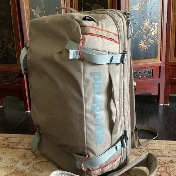 Patagonia Other - Patagonia Black Hole MLC 45L